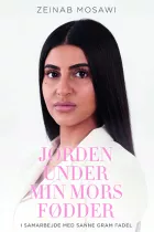 Product cover for Jorden under min mors fødder