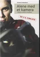 Product cover for Alene med et kamera